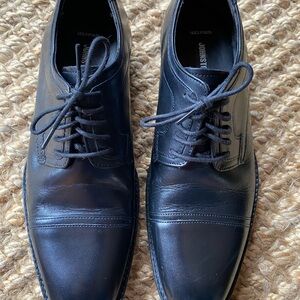 Johnston and Murphy Men’s Oxford size 8